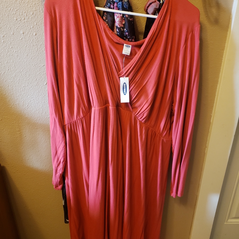 NWT, coral colored, long sleeved, Old Navy dress.